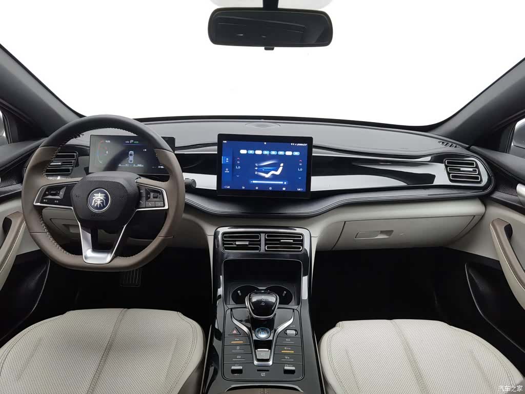 BYD Qin, 2023 все фото
