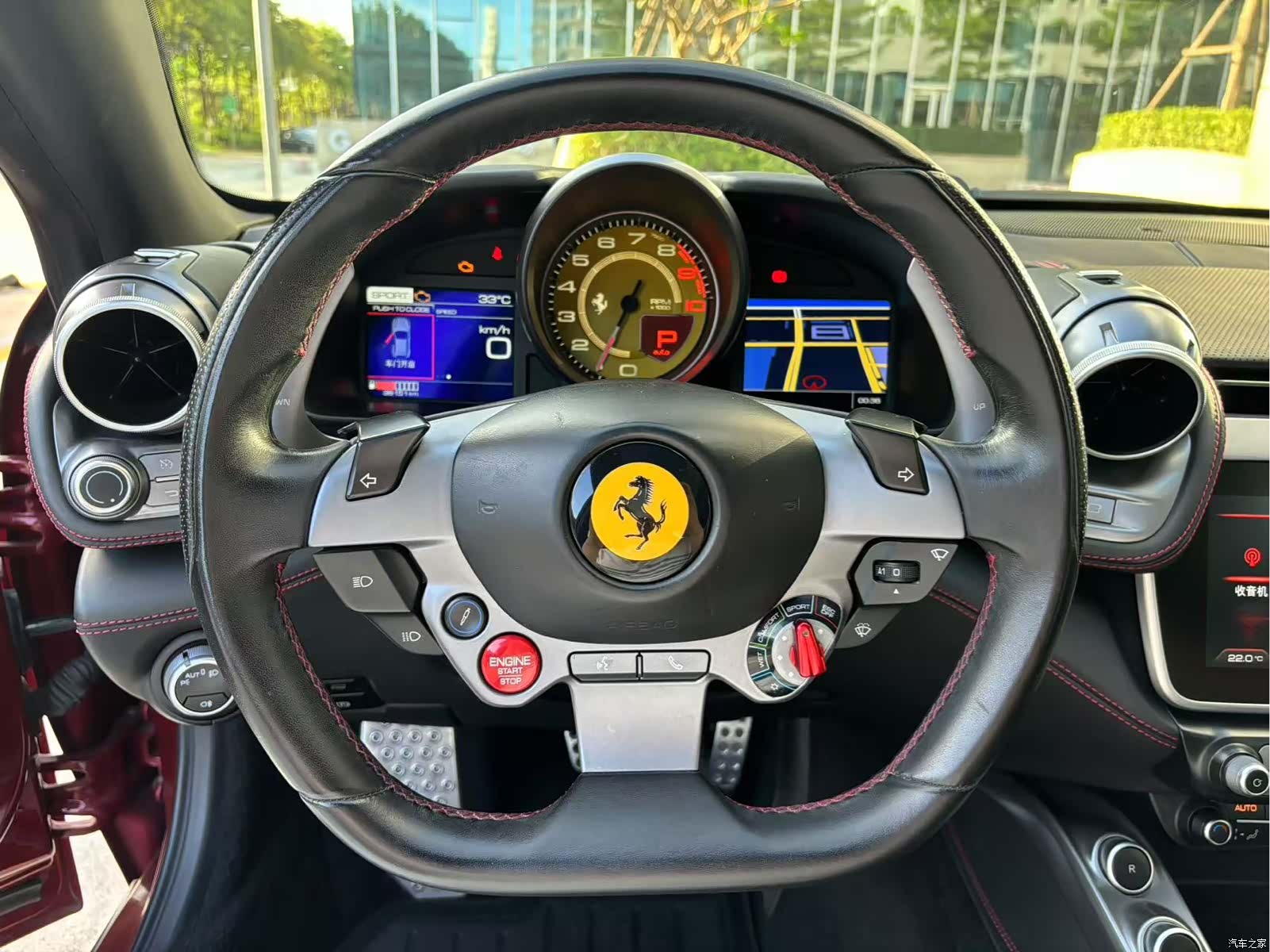 Ferrari GTC4Lus, 2017 11