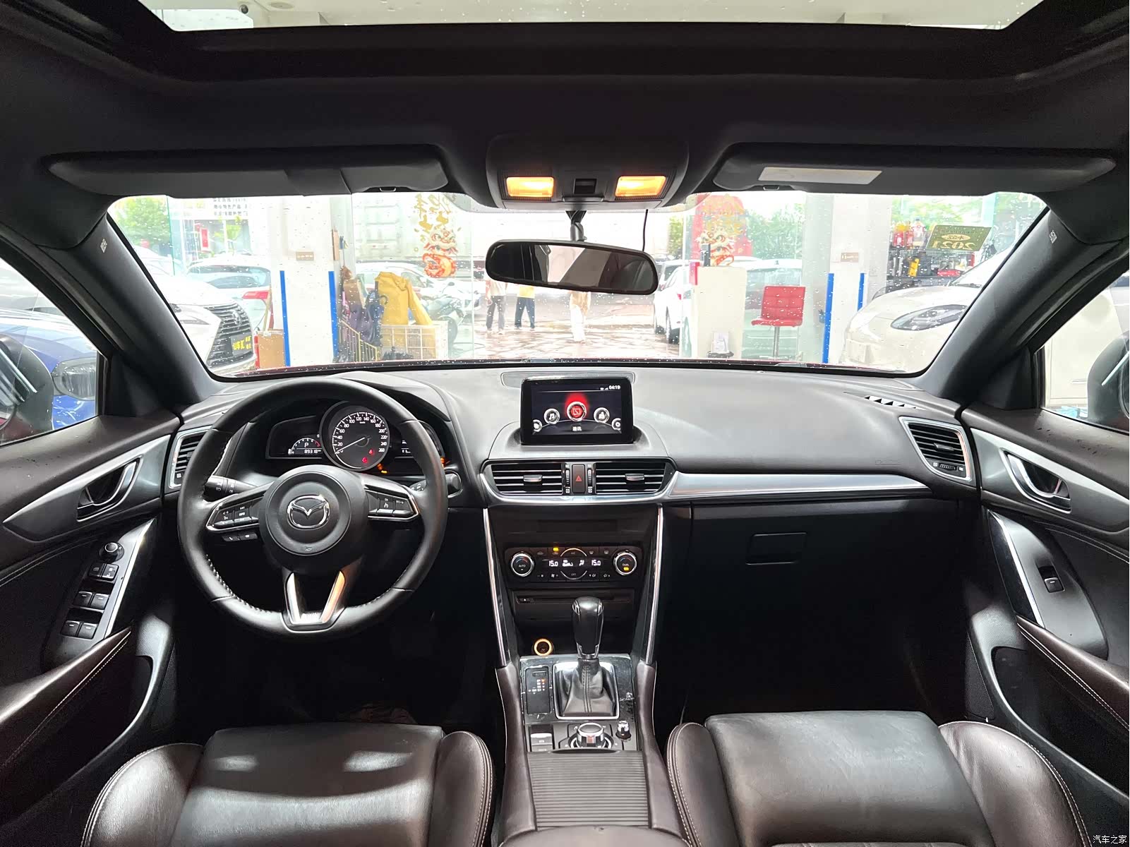 Mazda CX-4, 2019 все фото