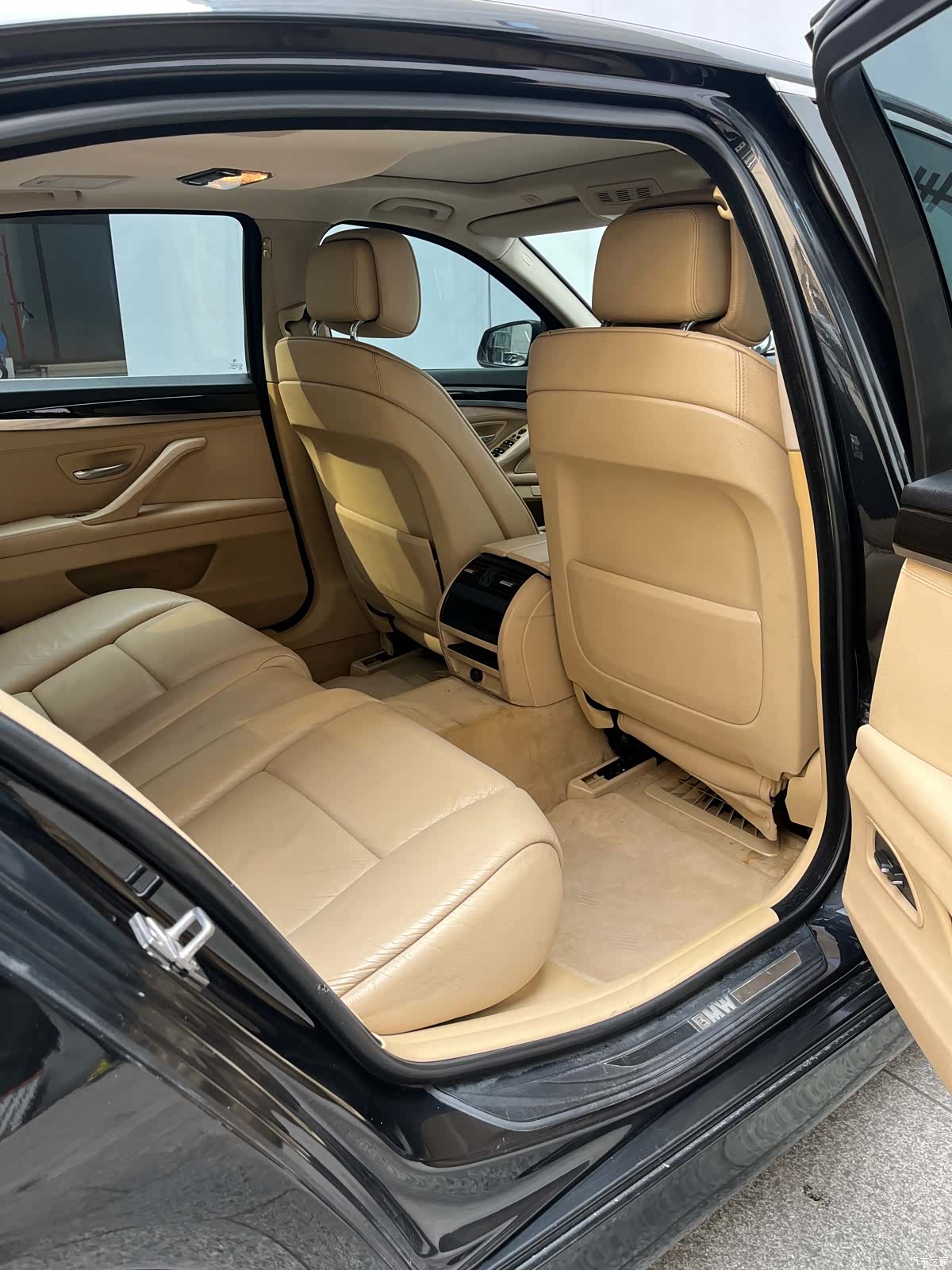 BMW 5 Series, 2012 12