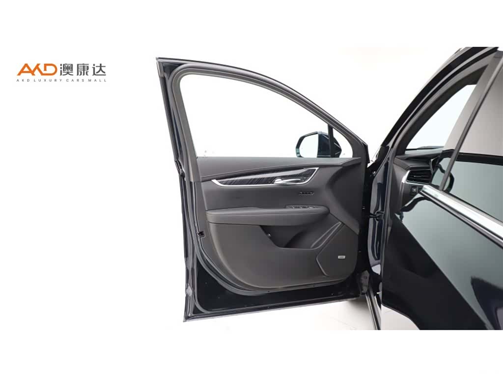 Cadillac XT6, 2023 11