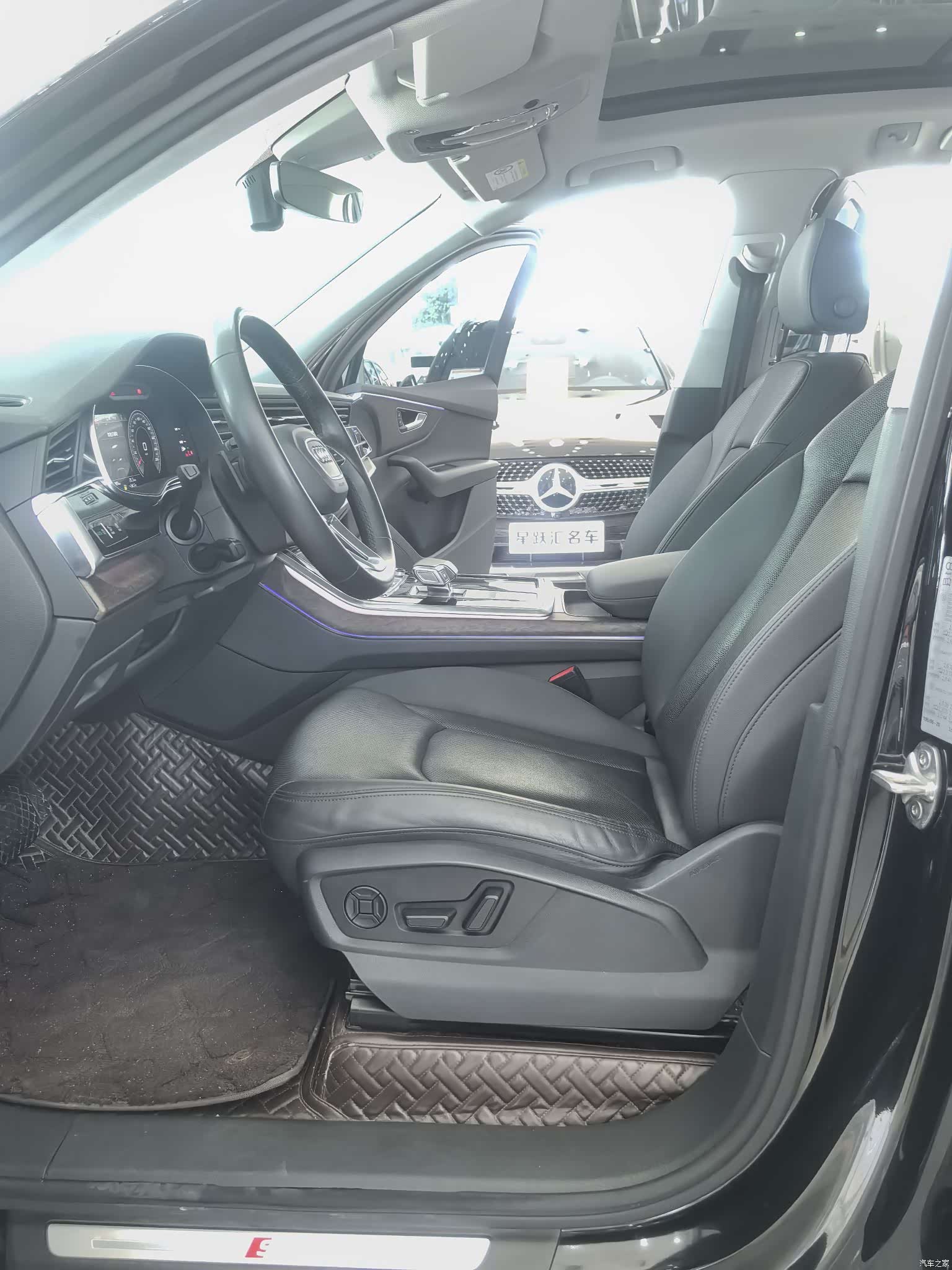 Audi Q7, 2021 8