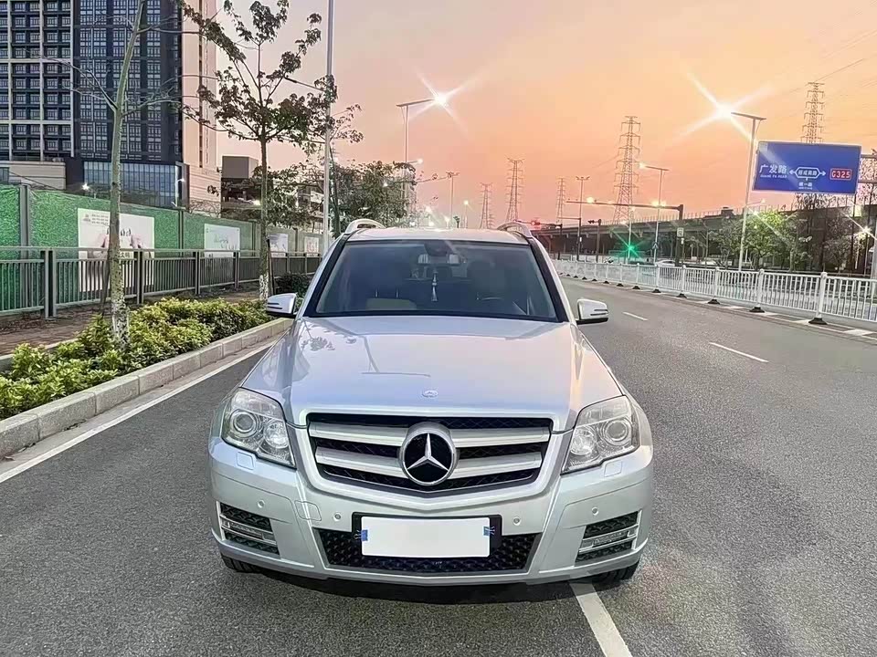 Mercedes-Benz GLK grade