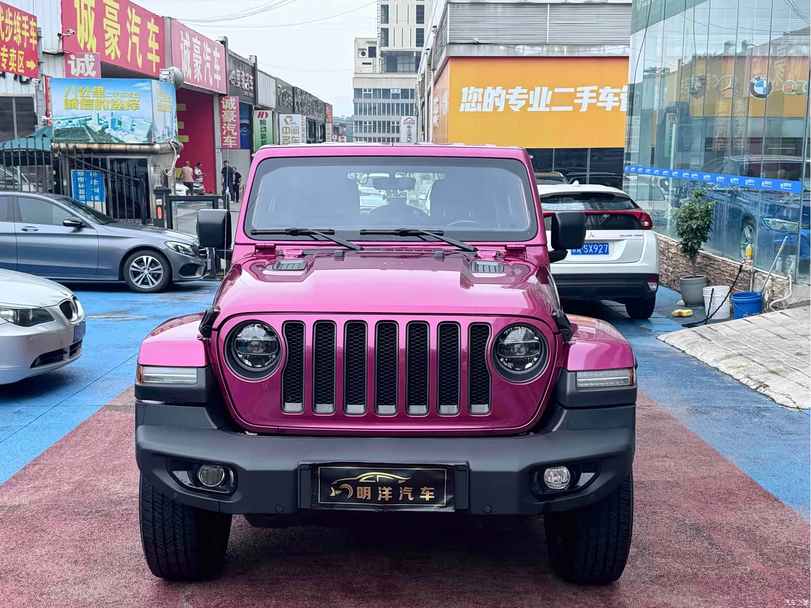 Jeep Wrangler, 2024 2