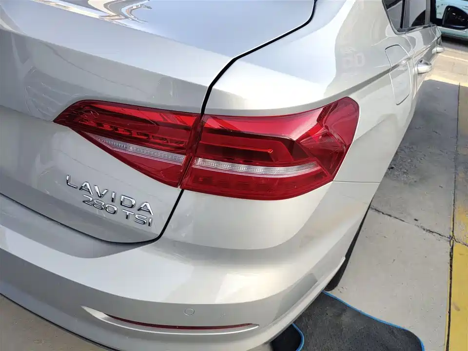 Volkswagen Lavida
