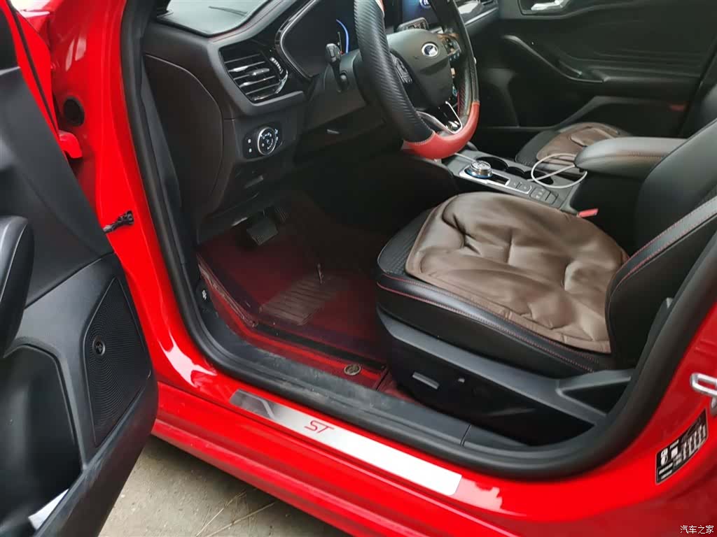 Ford Focus, 2021 14