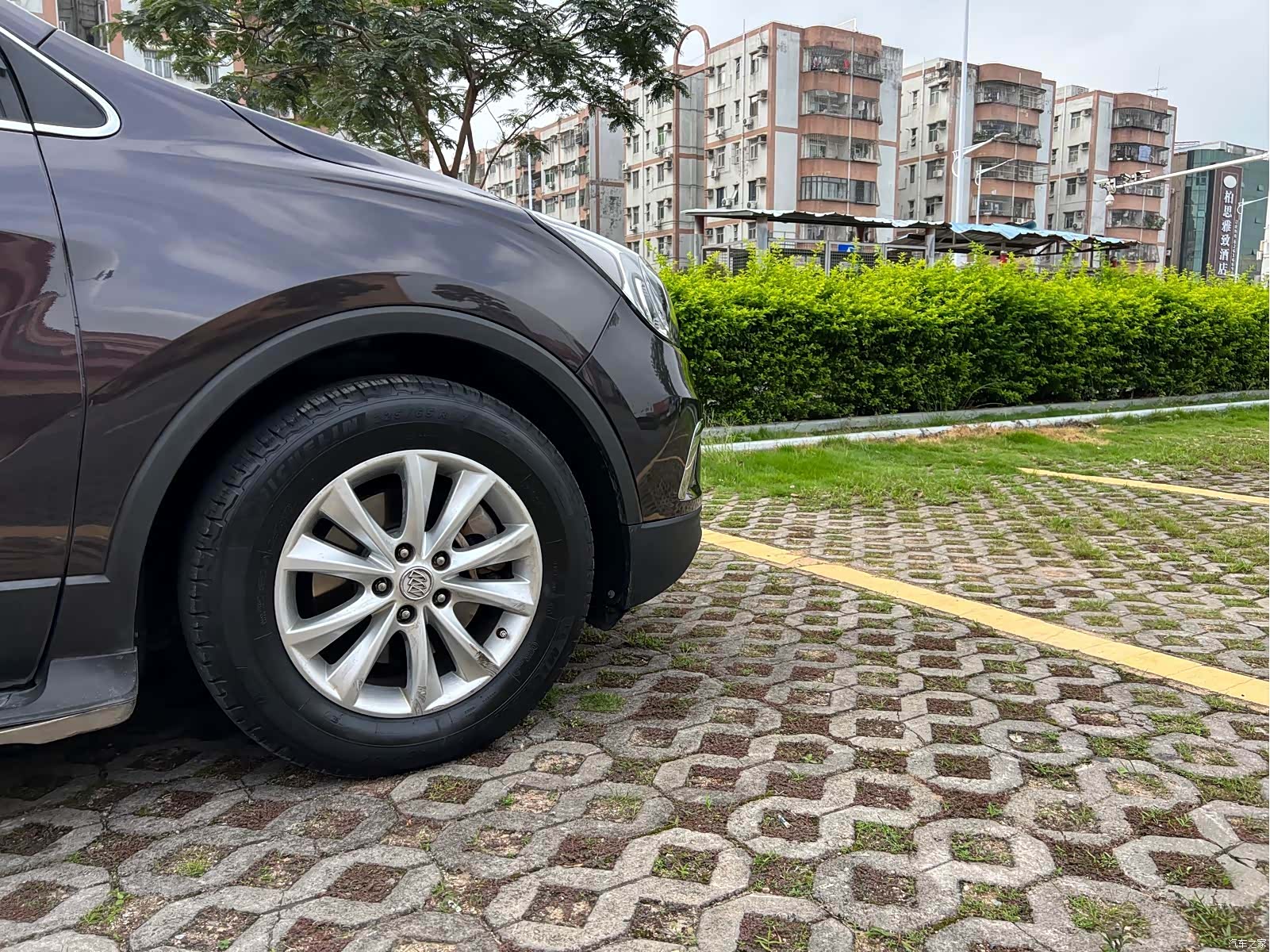 Buick Envision Plus, 2016 8