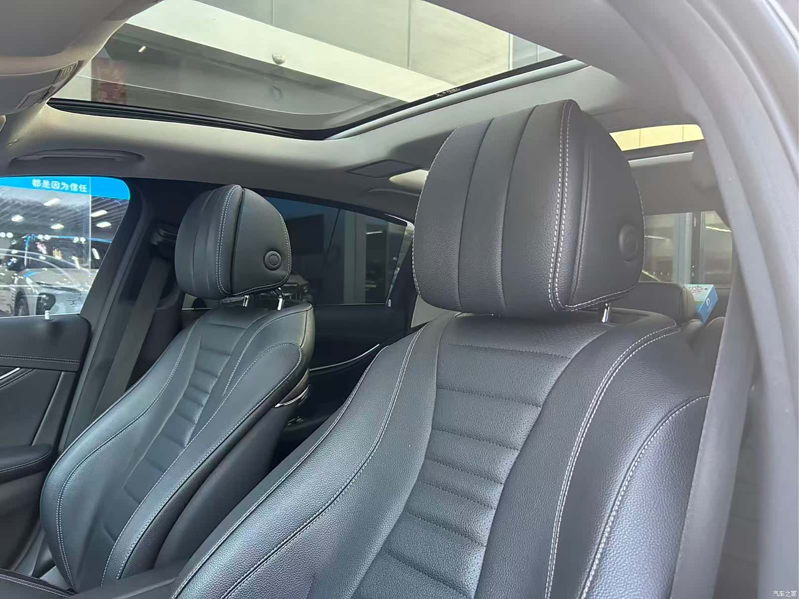Mercedes-Benz E-Class, 2017 11