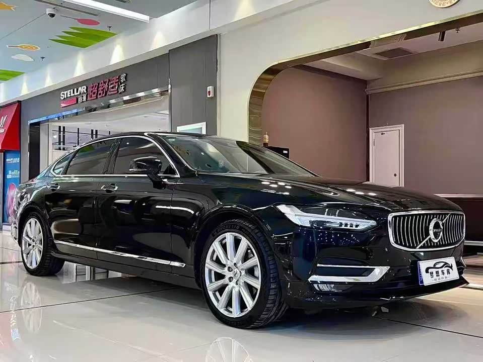 Volvo S90