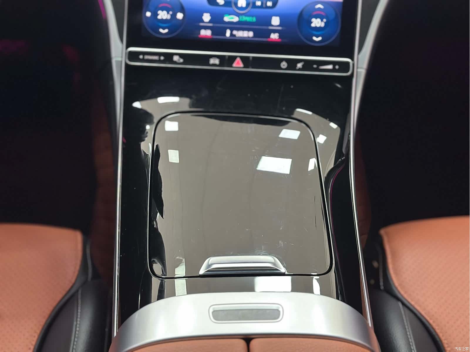 Mercedes-Benz C-Class, 2022 13