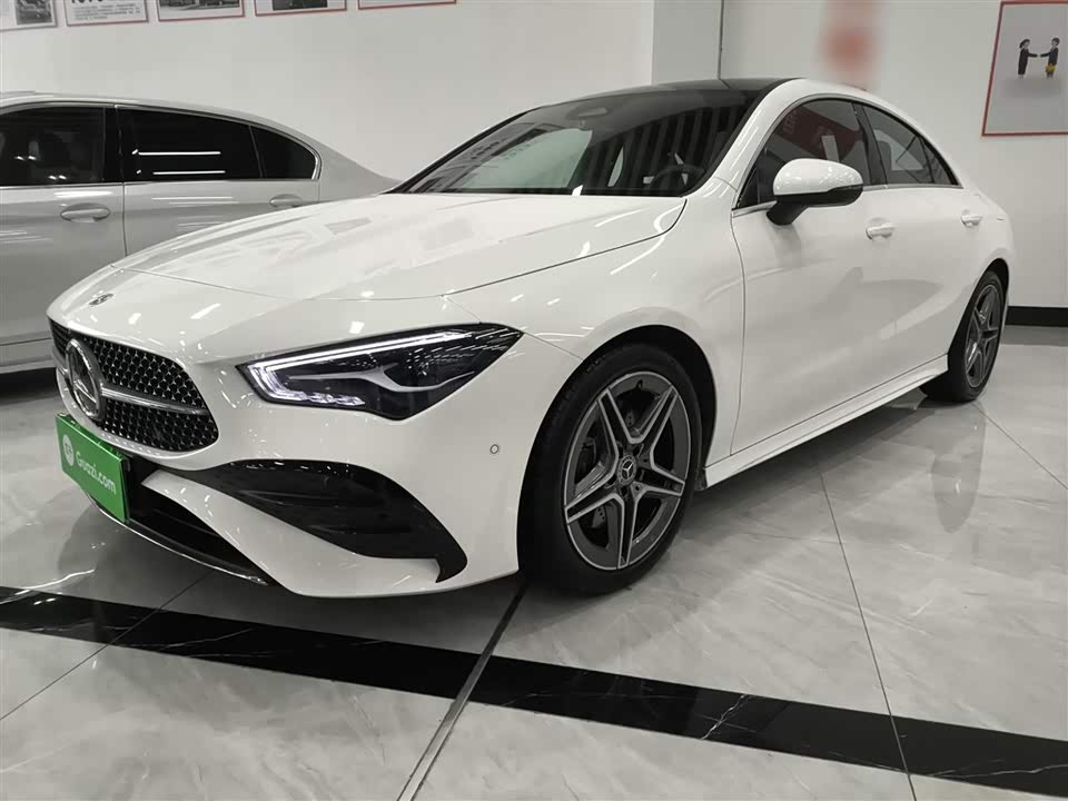 Mercedes-Benz CLA