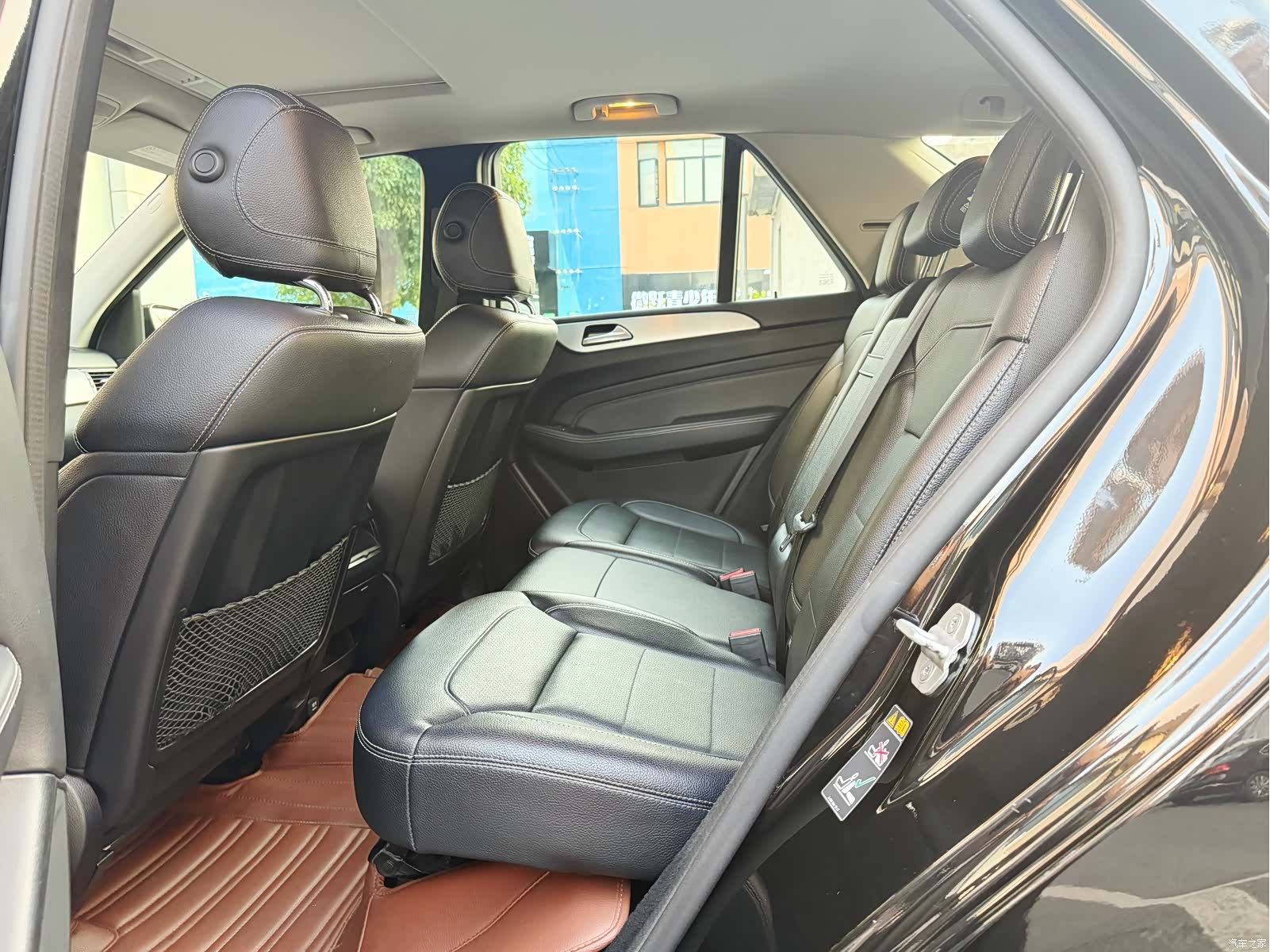 Mercedes-Benz M-Class, 2013 12