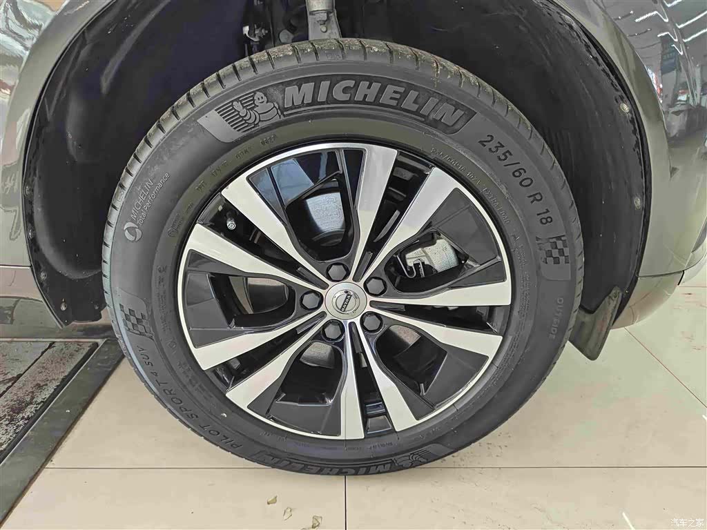 Volvo XC60, 2022 11