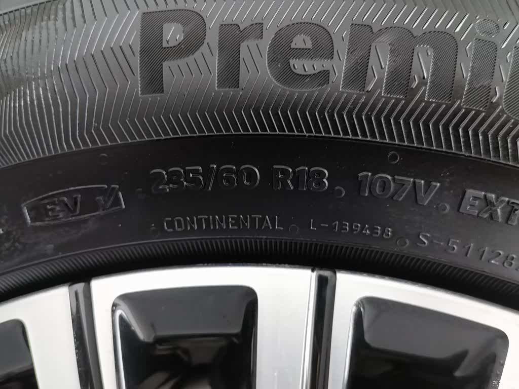 Denza D9, 2023 24