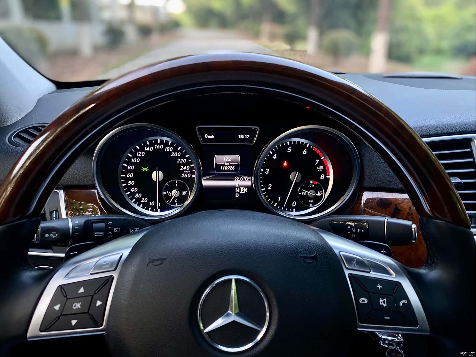 Mercedes-Benz M-Class, 2012 15