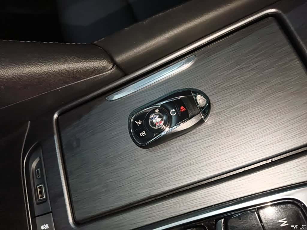 Buick Enclave, 2023 9