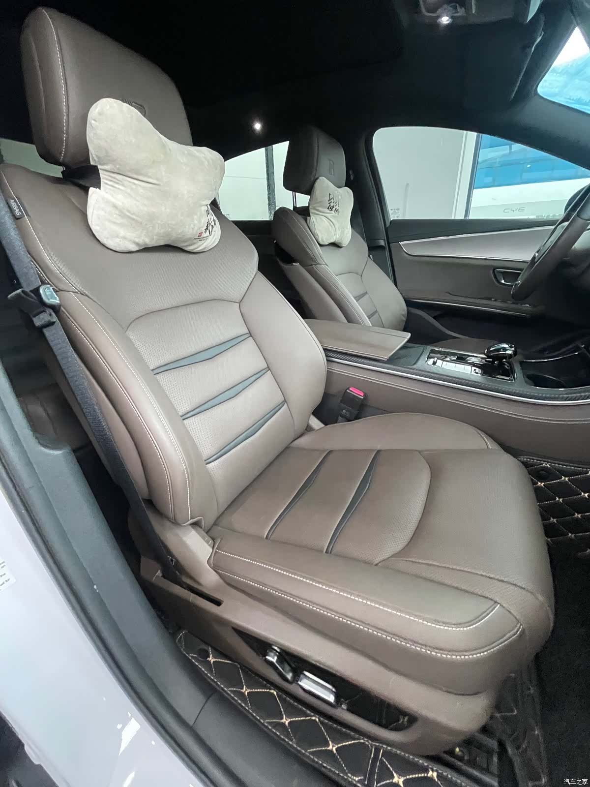 BYD Han, 2022 17