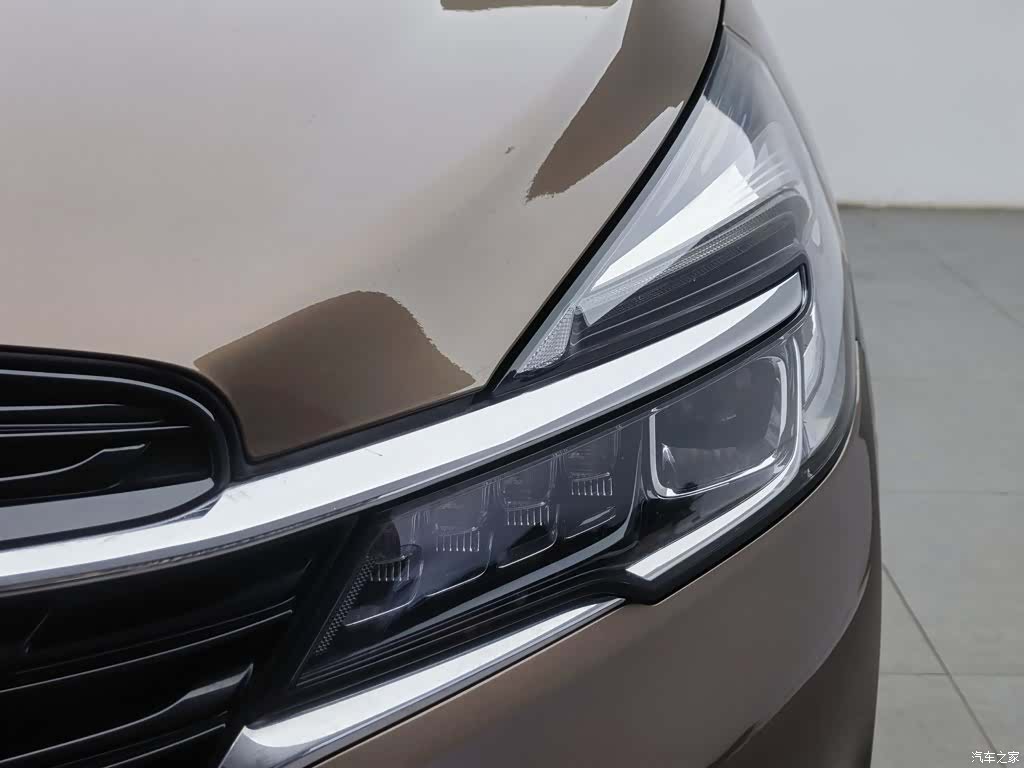 Buick GL8, 2021 7