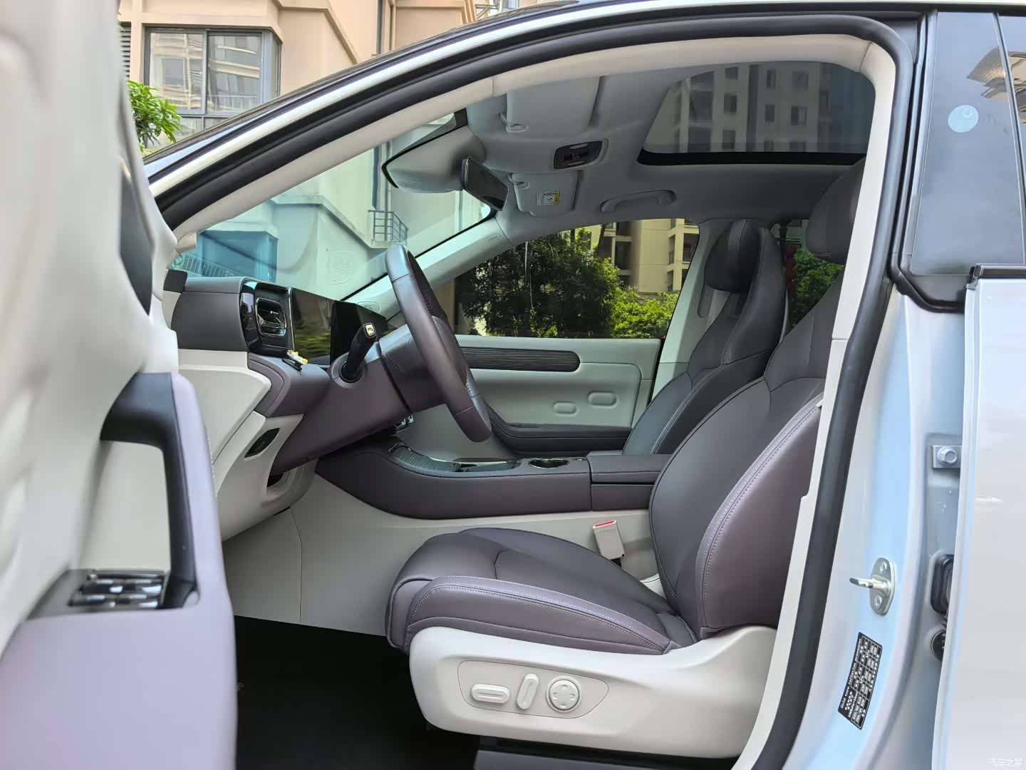 Leapmotor C11, 2023 4