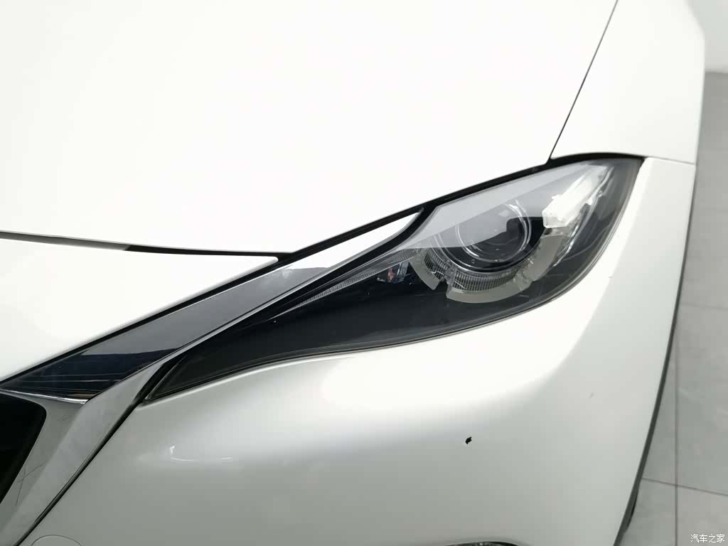 Mazda CX-4, 2019 7