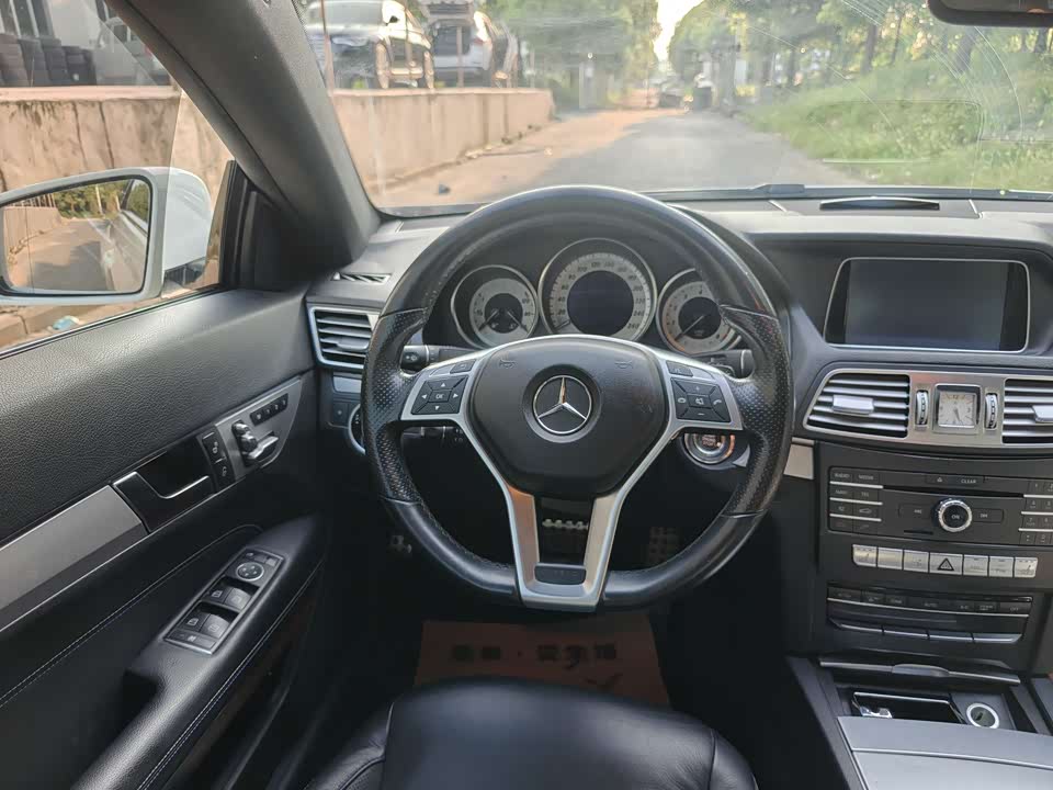 Mercedes-Benz E-class Mercedes-Benz E-class