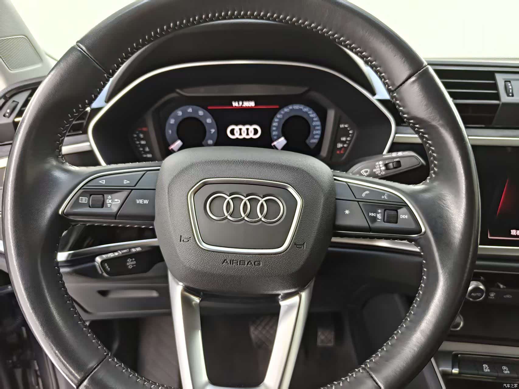 Audi Q3, 2022 8