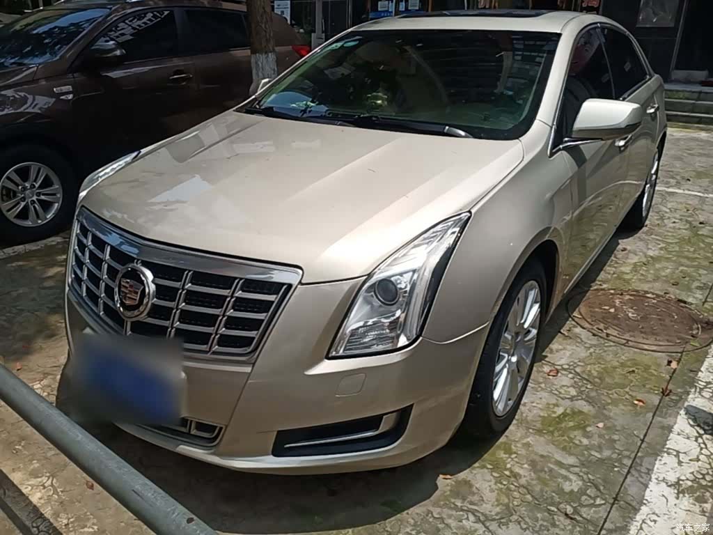 Cadillac XTS, 2014 1