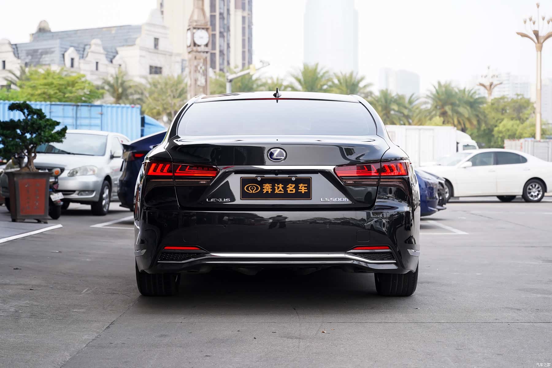 Lexus LS, 2022 все фото