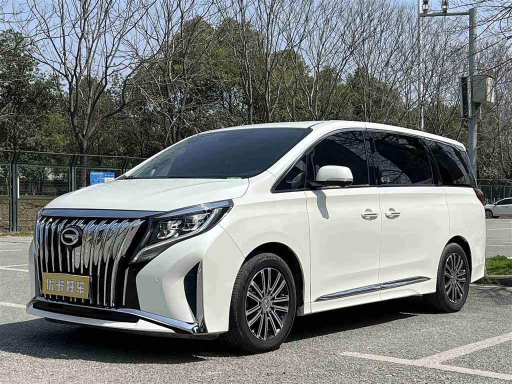 GAC M8