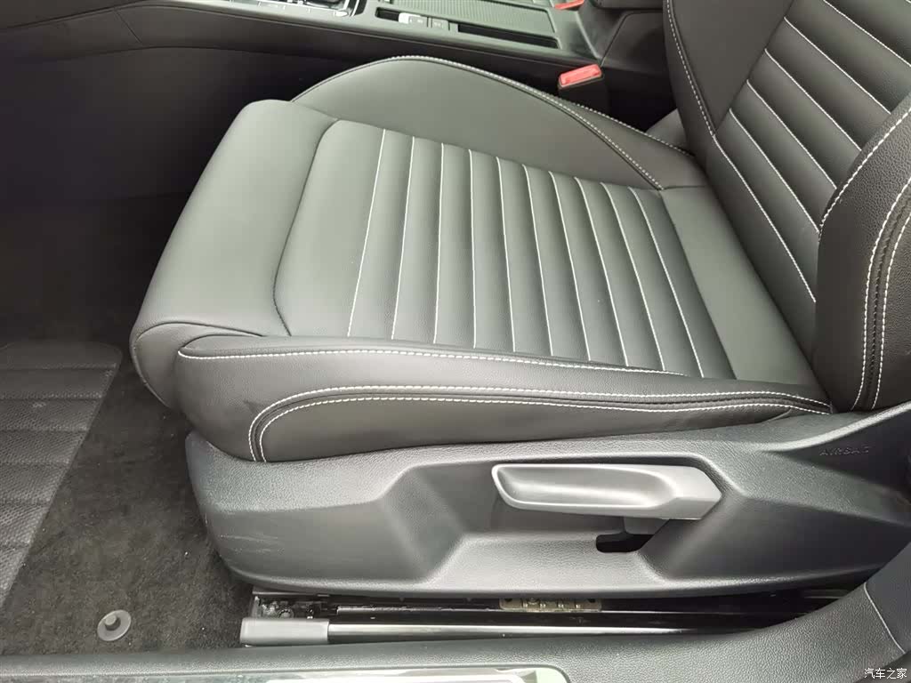 Volkswagen Magotan, 2021 20