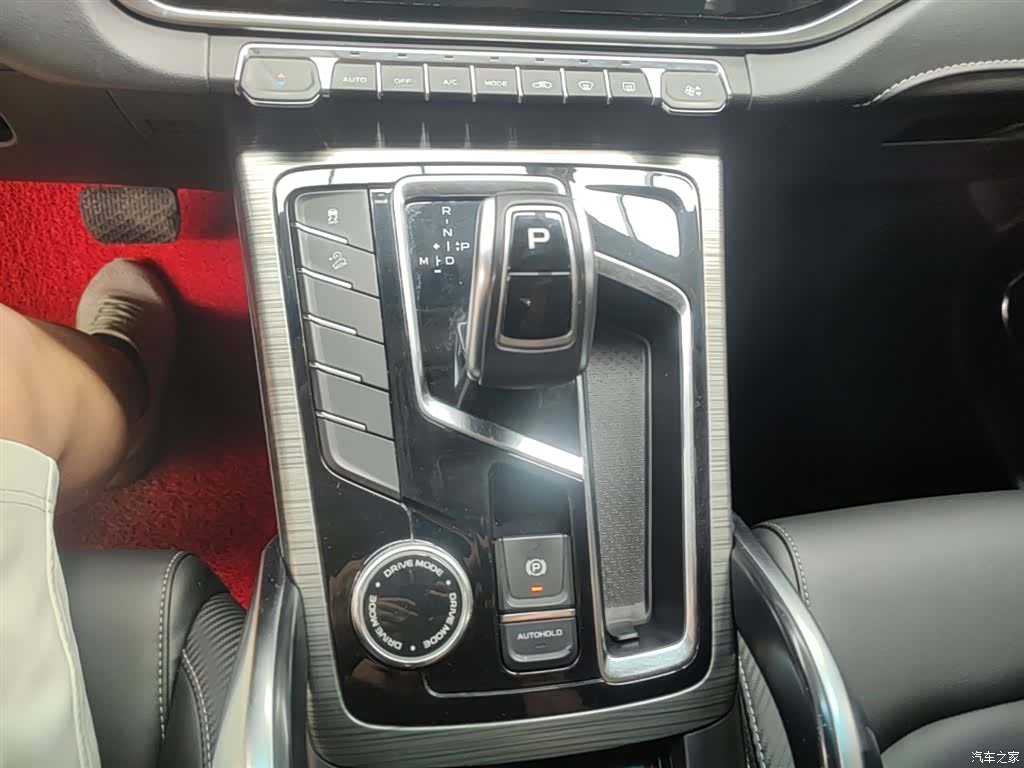 Geely Boyue, 2021 14