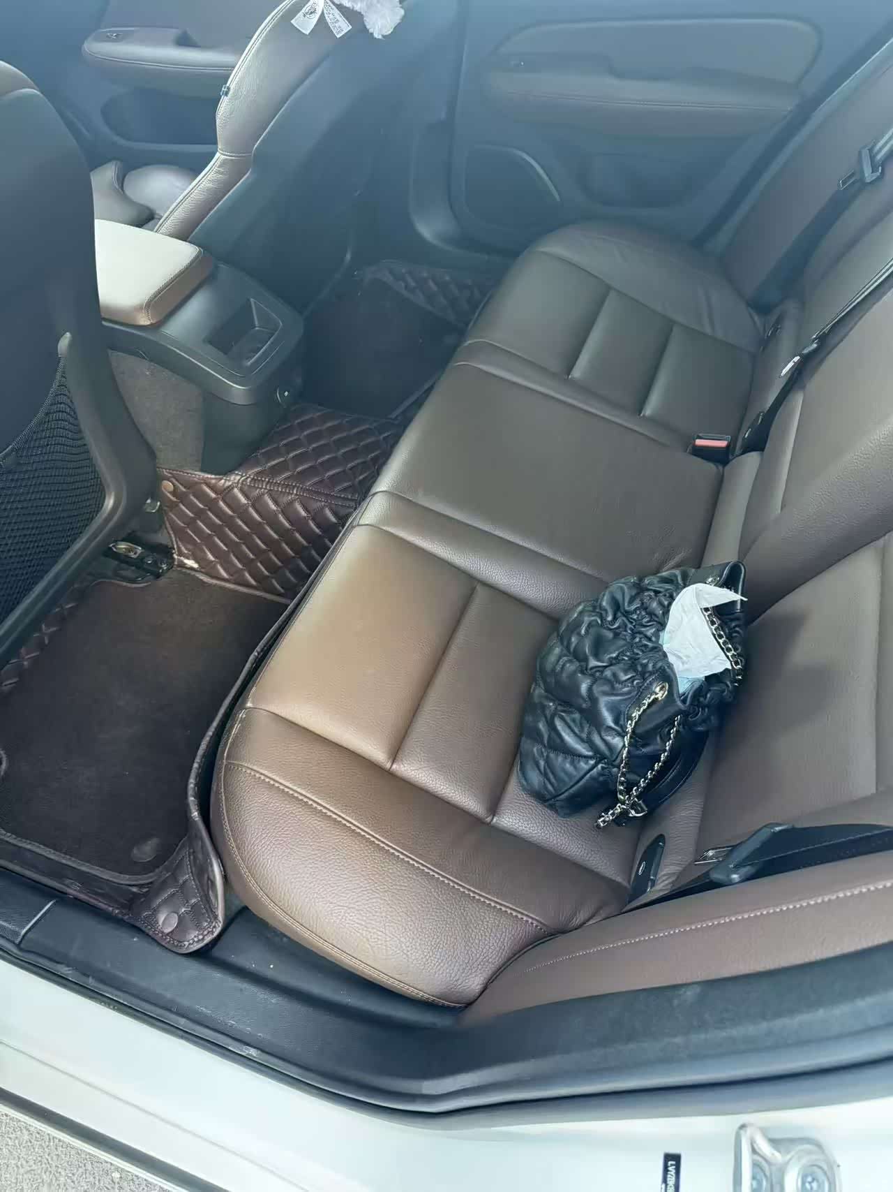 Volvo S60, 2022 6