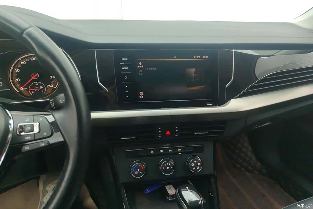 Volkswagen Passat, 2021 13