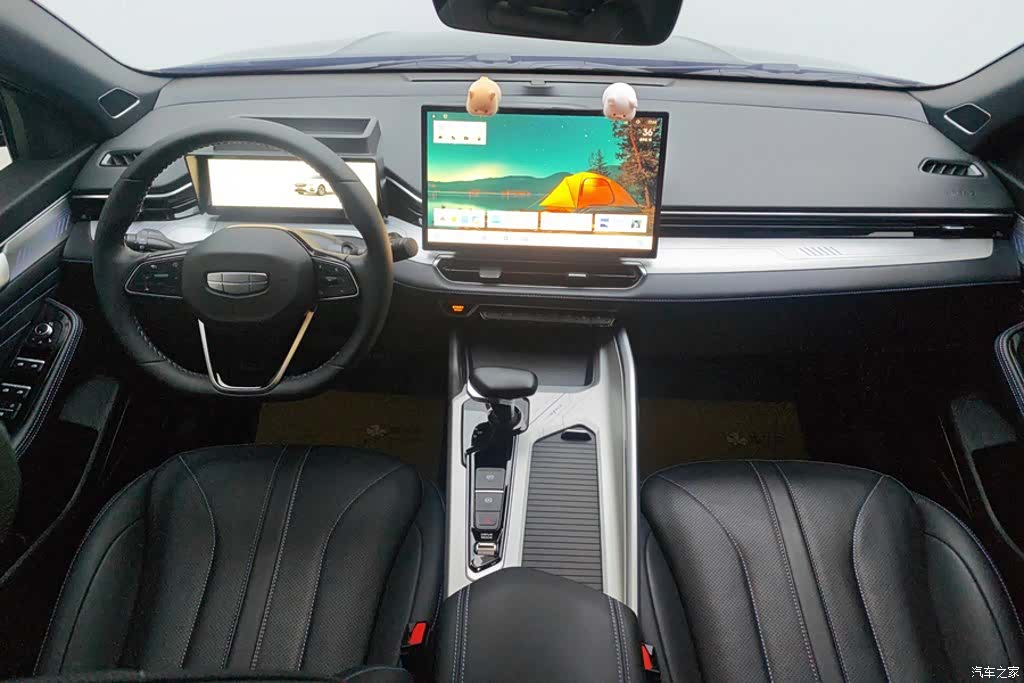 Geely Preface, 2025 12