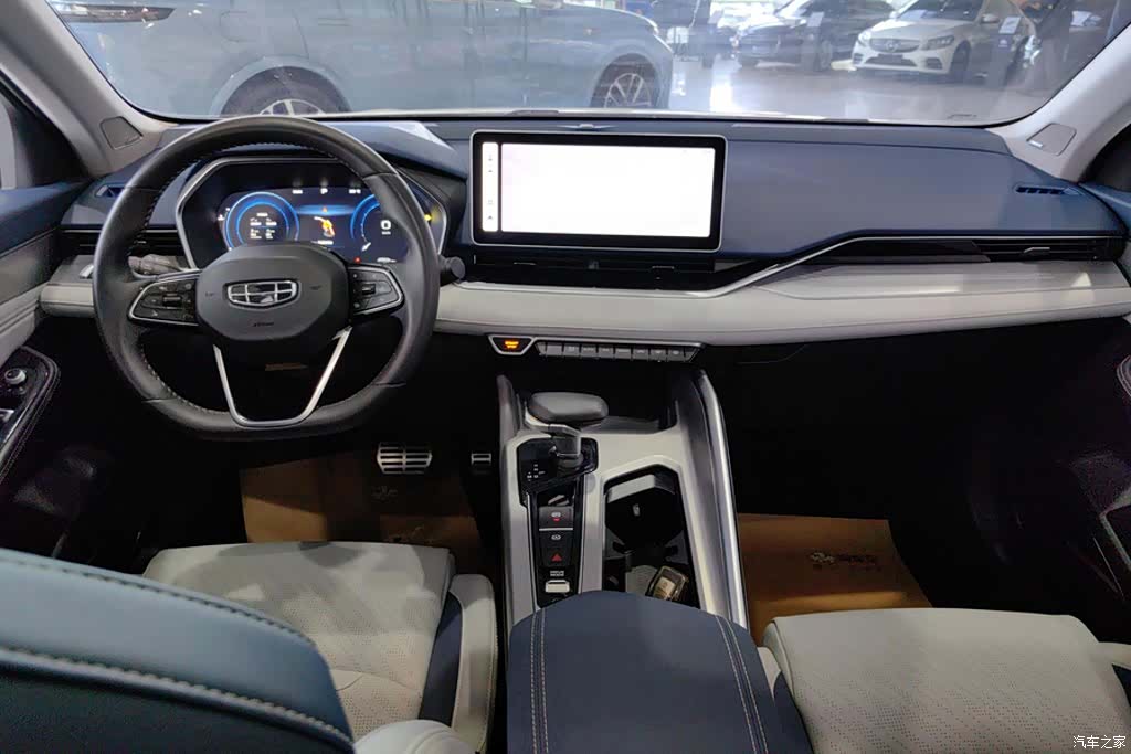 Geely Preface, 2023 12