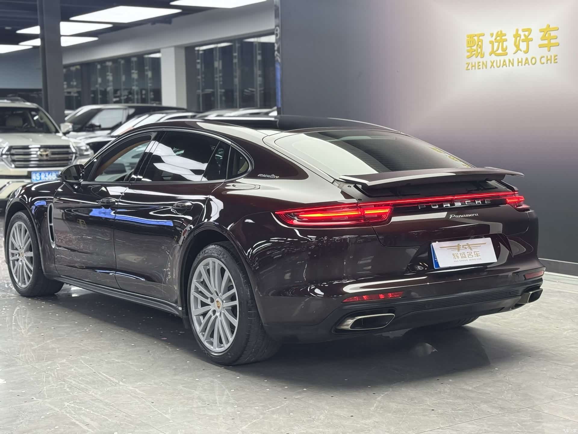 Porsche Panamera, 2019 10