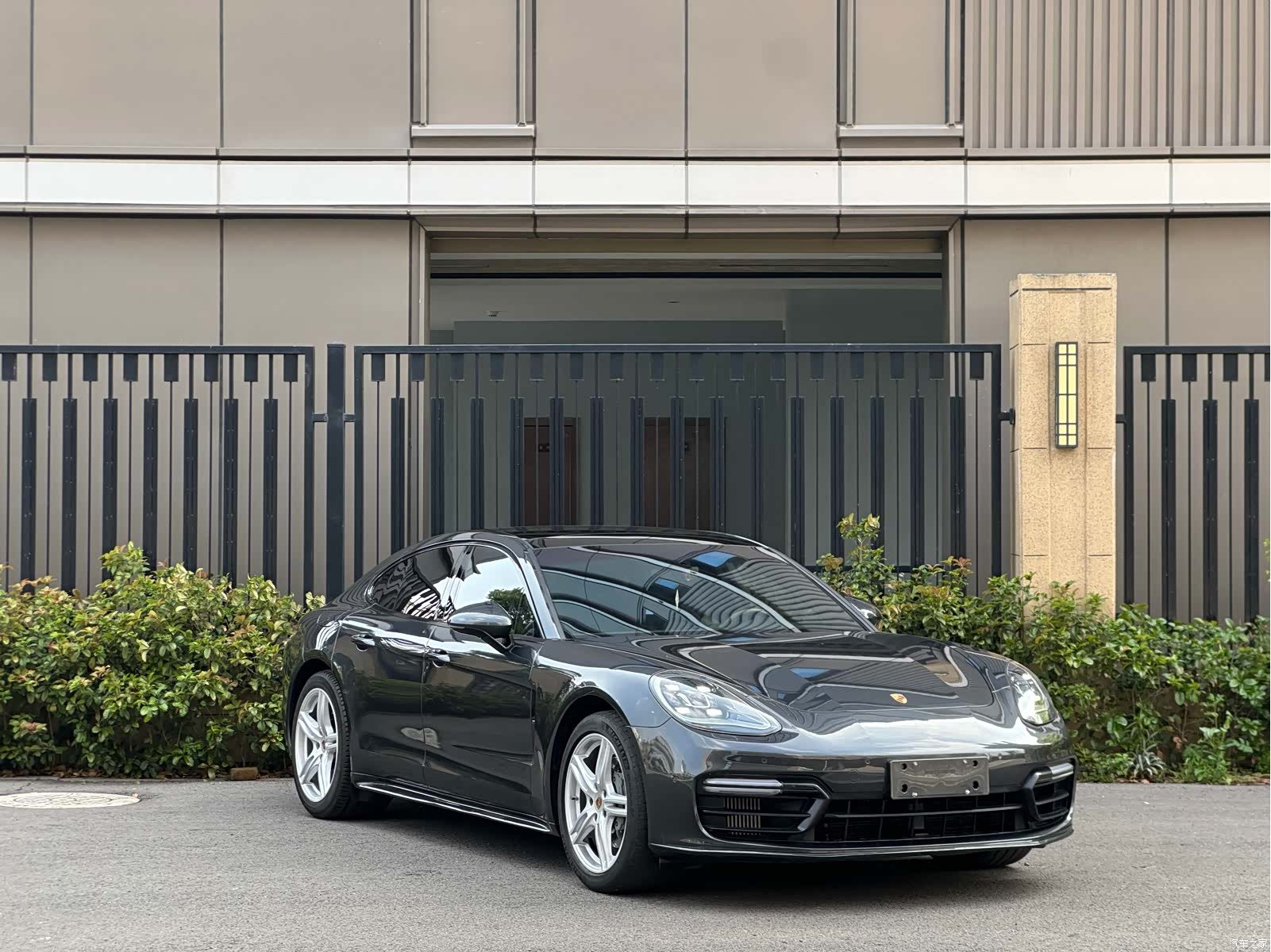 Porsche Panamera, 2018 3
