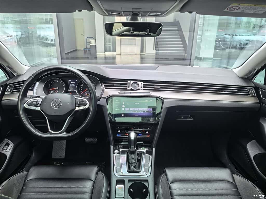 Volkswagen Magotan, 2021 6