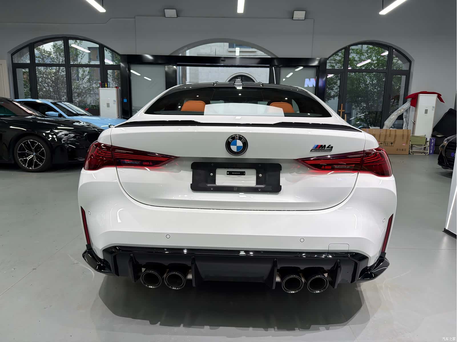 BMW M4, 2026 все фото