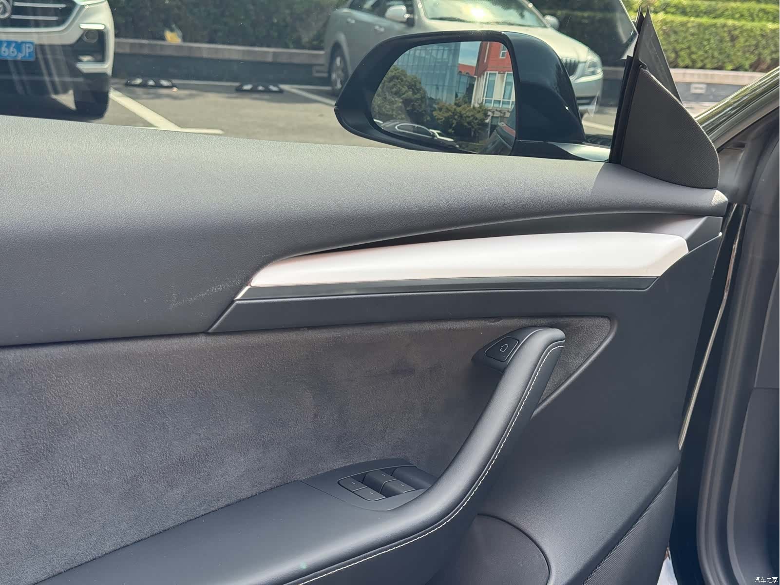 Tesla Model 3, 2023 9