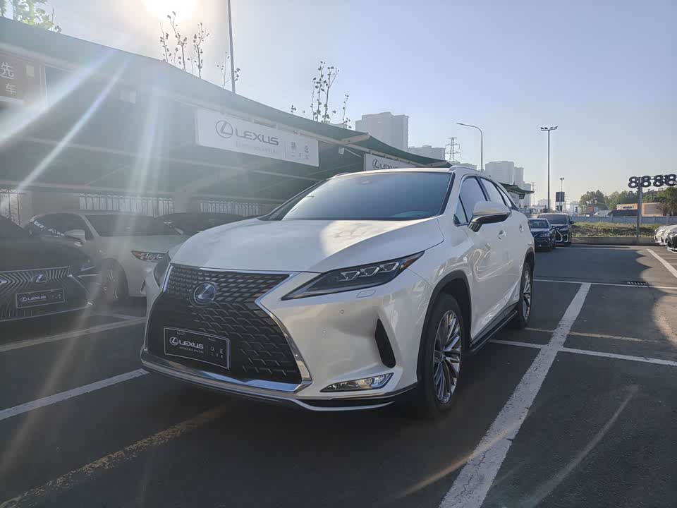 Lexus RX