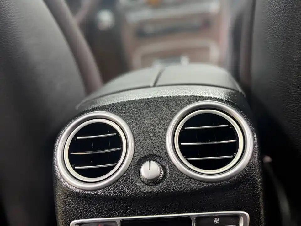 Mercedes-Benz GLC Mercedes-Benz GLC