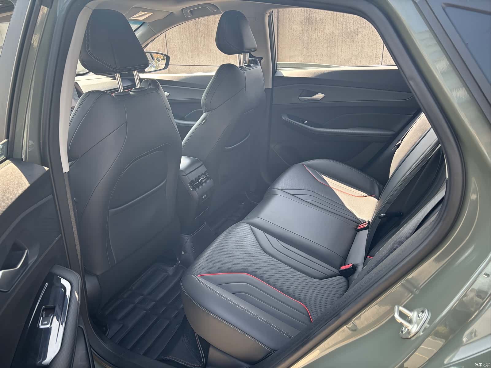 Geely Binray, 2023 6