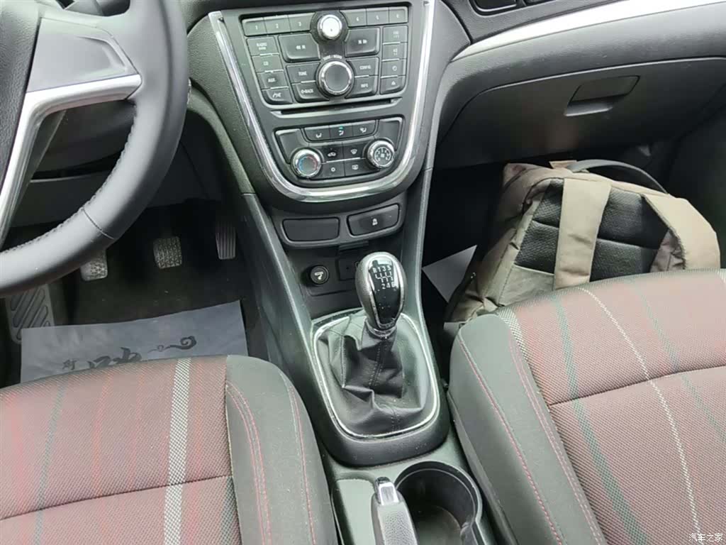 Buick Encore, 2016 14