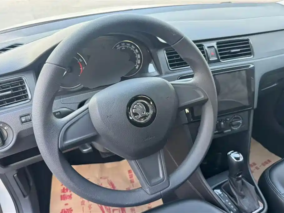 Skoda Xindong