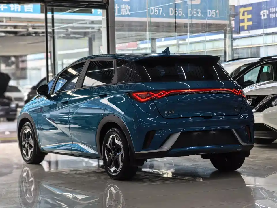 BYD dolphin