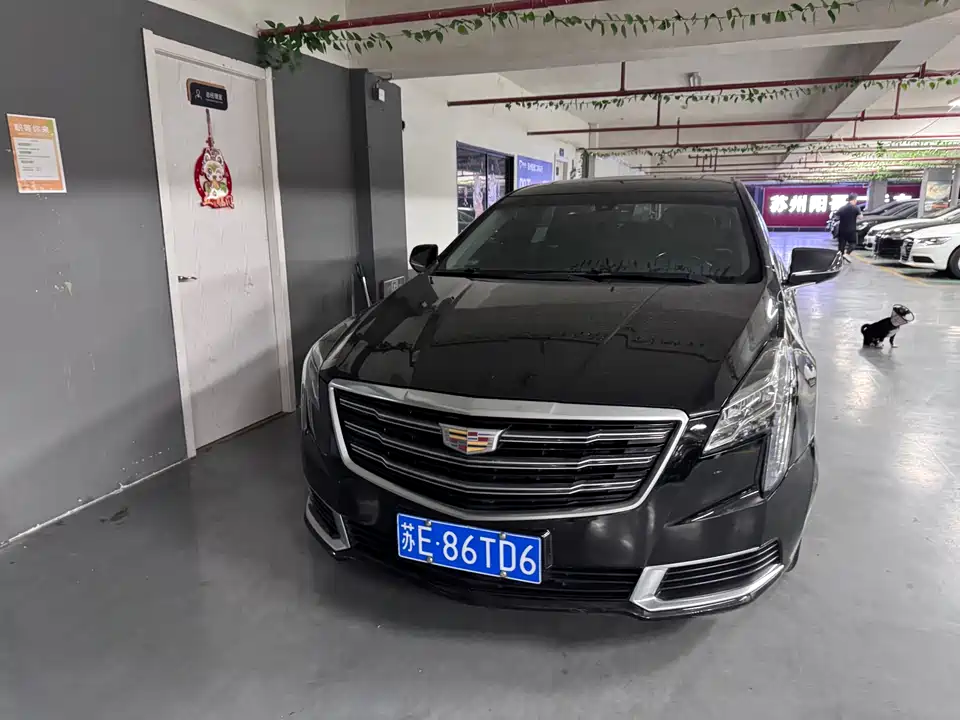 Cadillac XTS