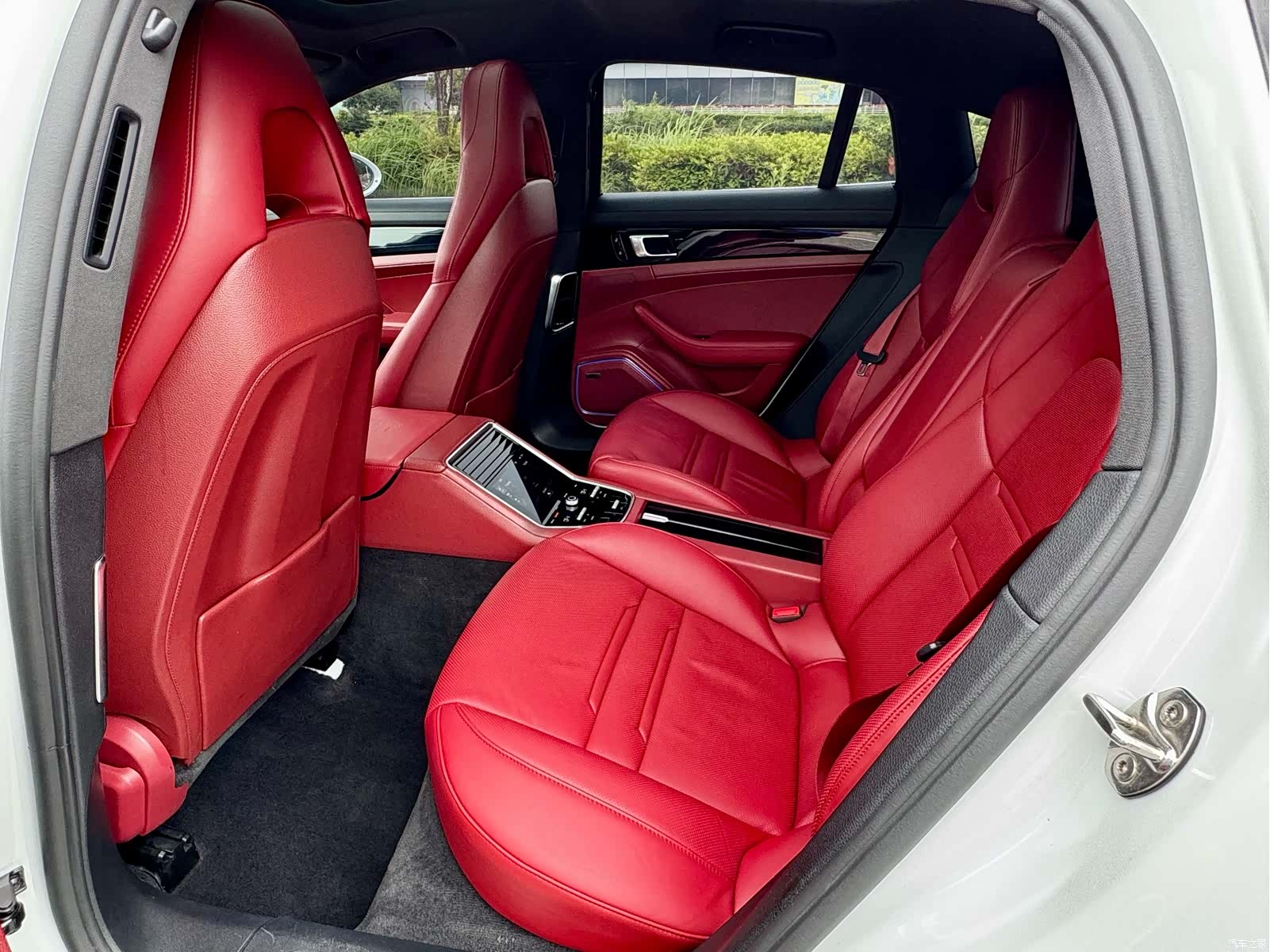 Porsche Panamera, 2019 28