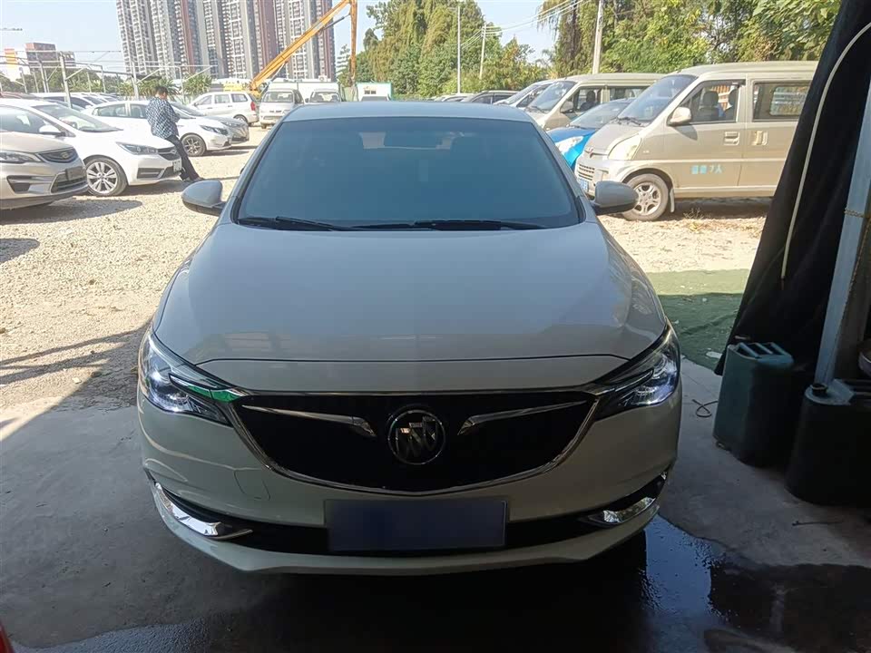 Buick Yinglang
