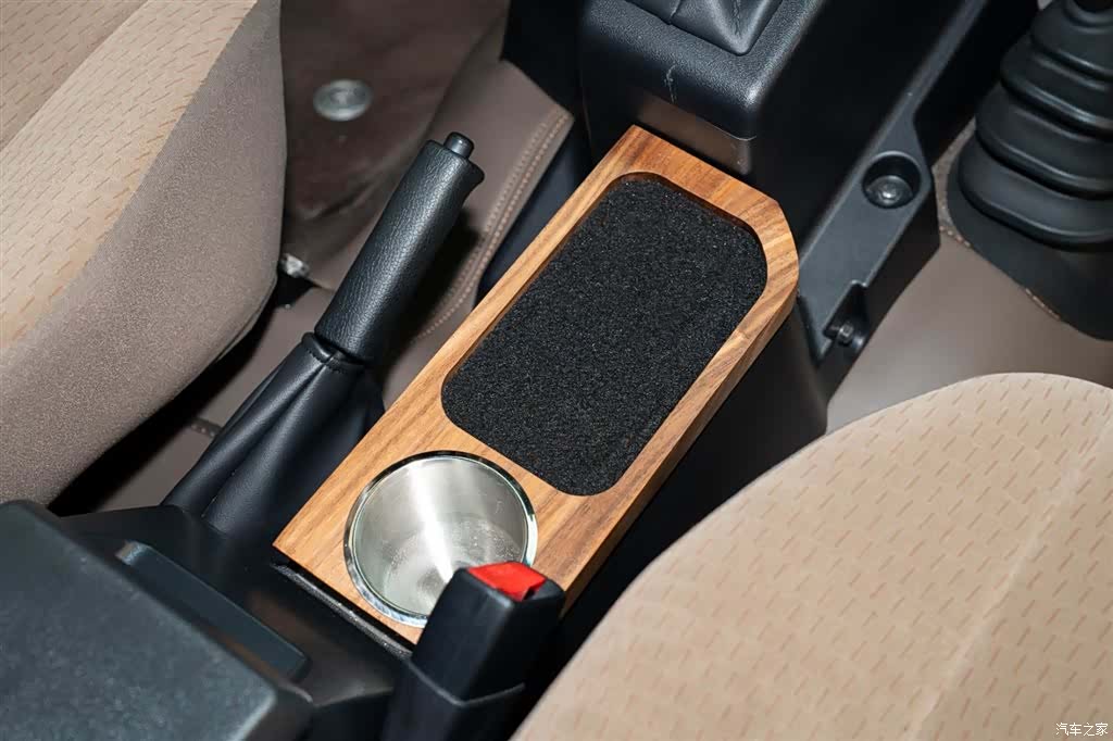 Toyota Land Cruiser, 2025 17